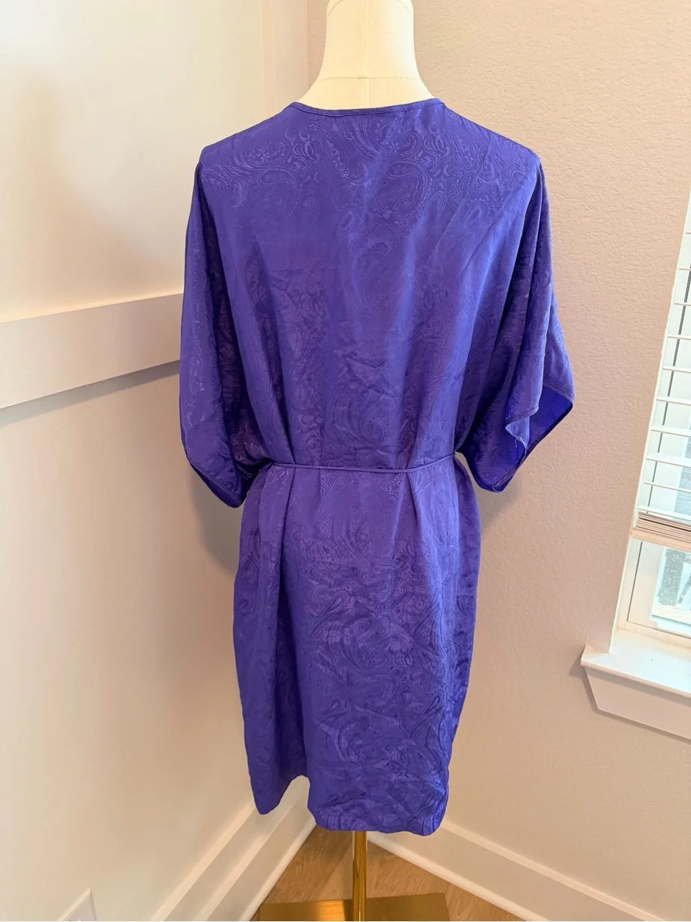 Intimate MOODS Purple Paisley Robe/Cover-Up